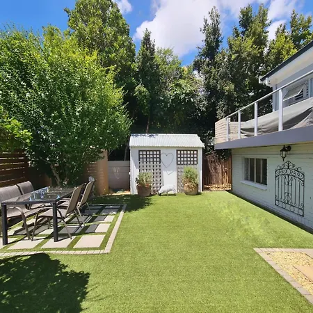10 On Gillian Self-Catering Apartments - Not Affected By Loadshedding Eversdal Exterior foto