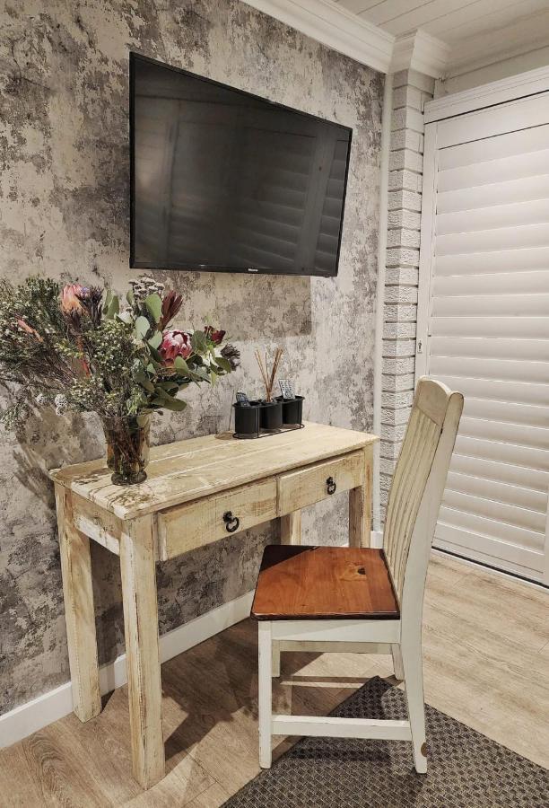 Apartment 10 On Gillian Self-catering - Not Affected By Loadshedding Eversdal