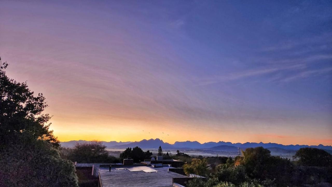 10 On Gillian Self-catering - Not Affected By Loadshedding Eversdal
