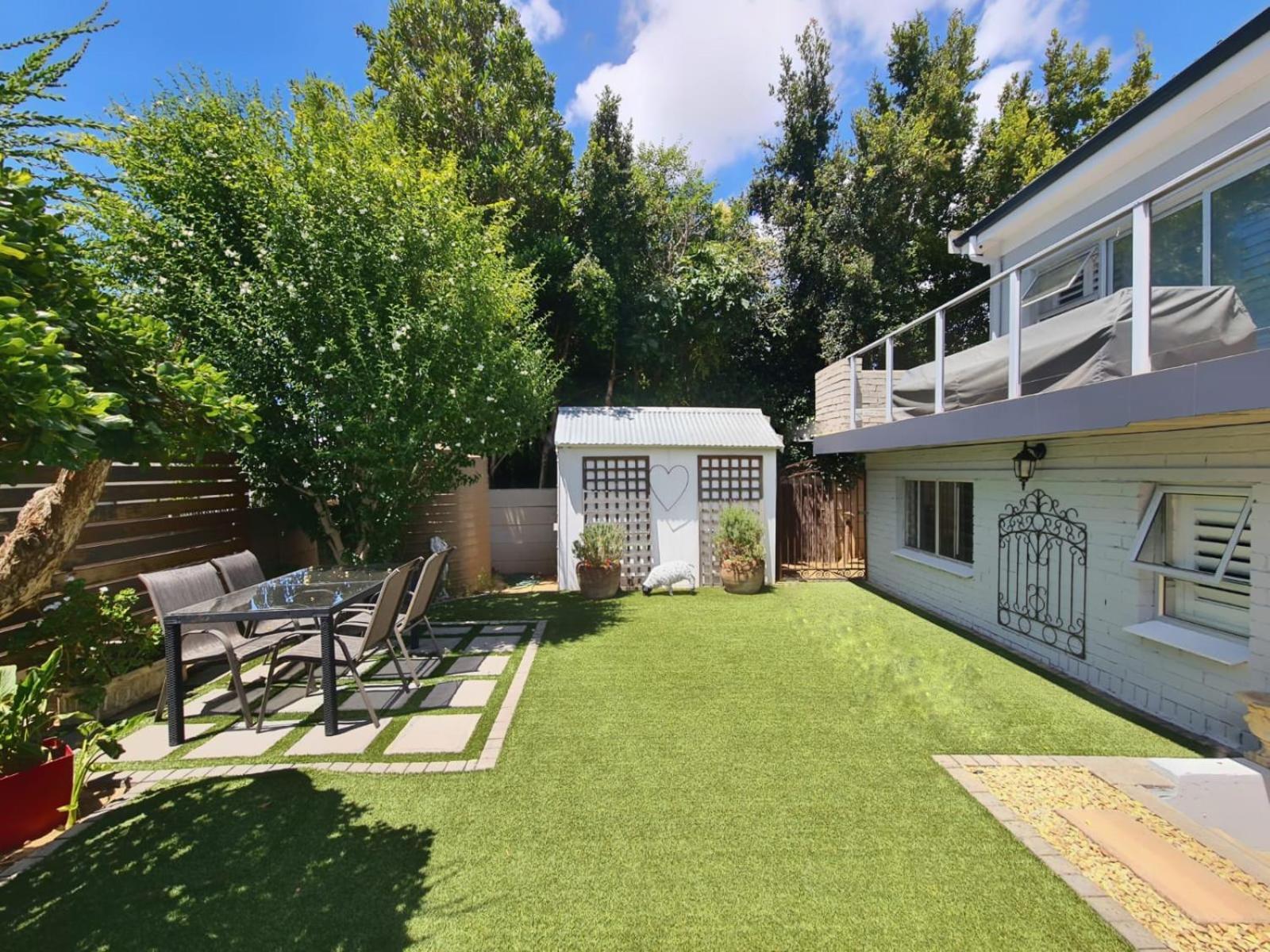 10 On Gillian Self-catering - Not Affected By Loadshedding Apartment *